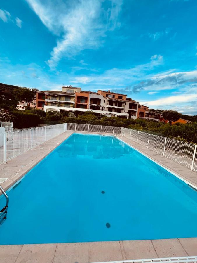 Studio vue mer Réf Agay Plage G 11 Saint-Raphaël Eksteriør bilde